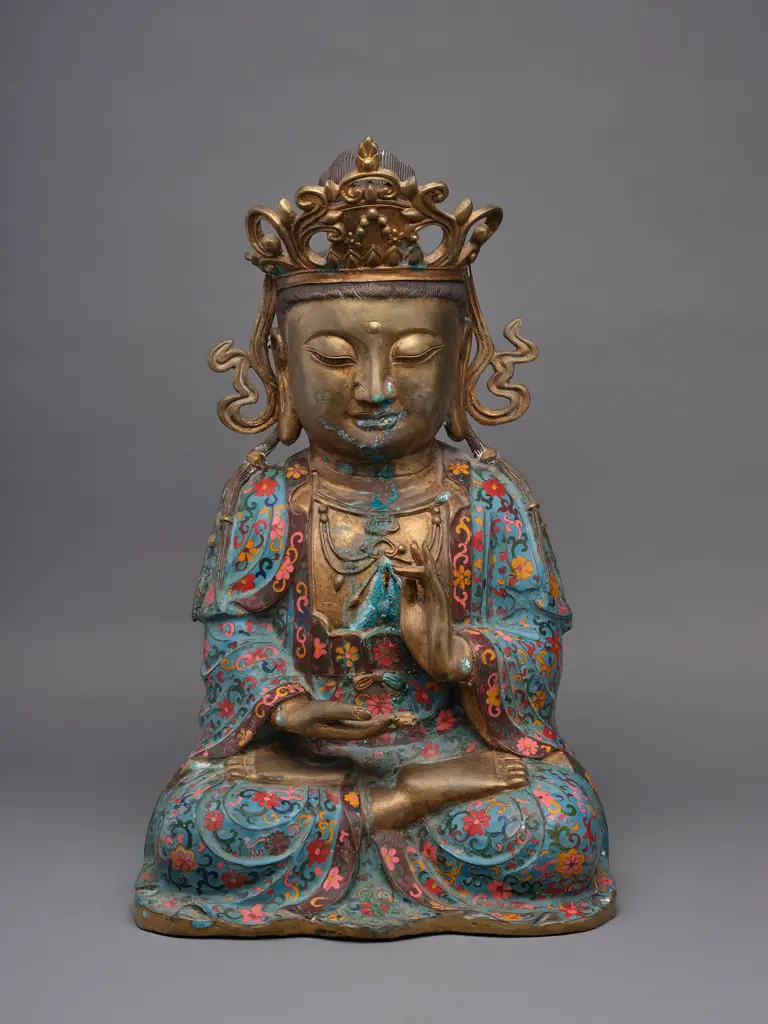 A large Gautama Buddha figure, bronze alloy enamel and gilt, late Qing Dynasty, Image 1++